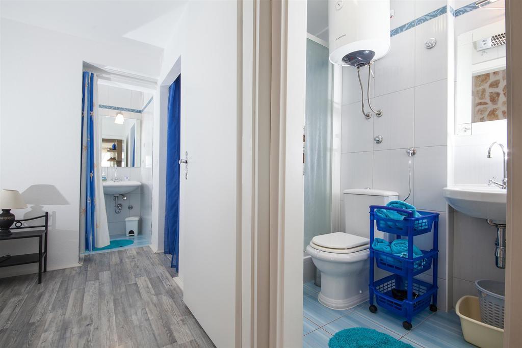 Apartments Plana, 泽斯特拉格 外观 照片