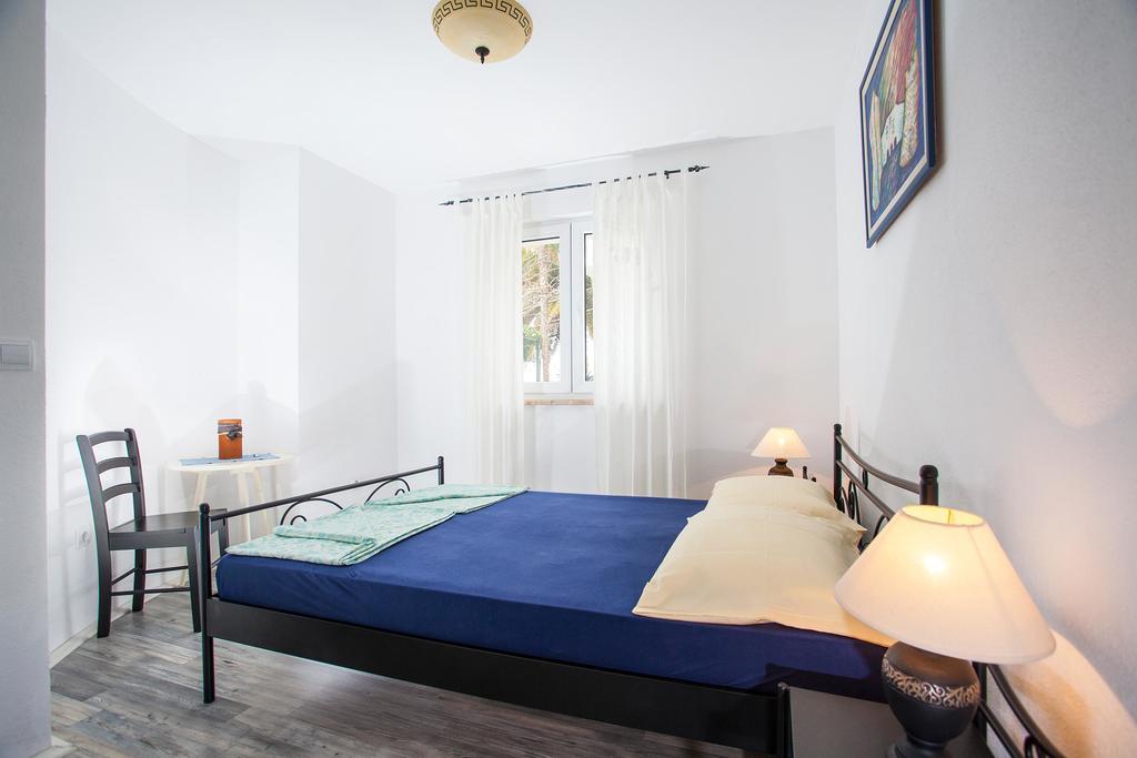 Apartments Plana, 泽斯特拉格 外观 照片